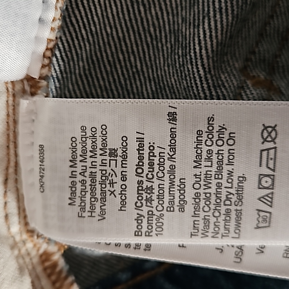 *NWT* Madewell Relaxed Mid-Length Denim Shorts - Picture 9 of 11